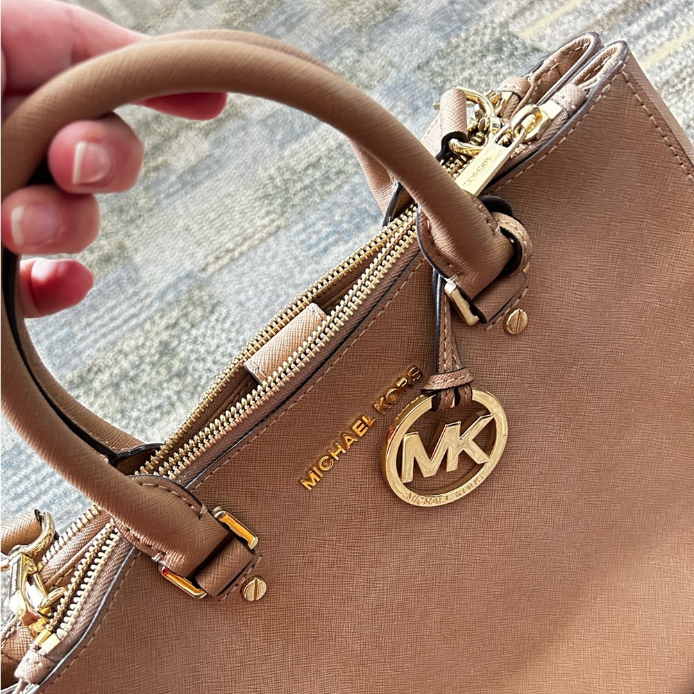 Michael Kors Tan Leather Handbag